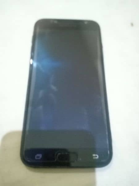 Samsung J7 pro in good condition 2