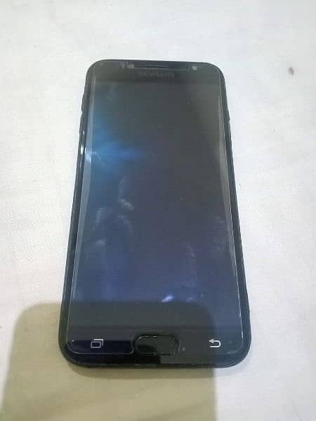 Samsung J7 pro in good condition 3