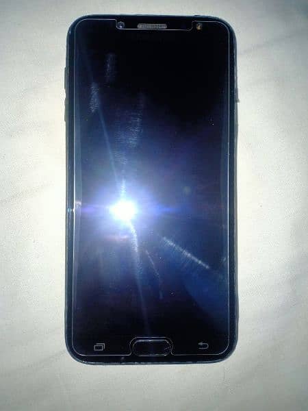 Samsung J7 pro in good condition 6