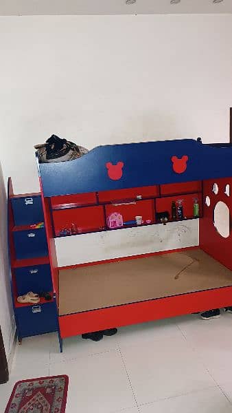 bed for kid 10/9 condition 2
