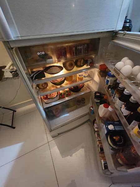 De-frost refrigerator 2