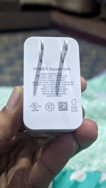 one plus charger 65w 1