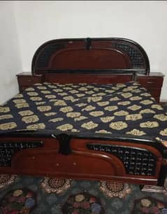double bed with side tables 0