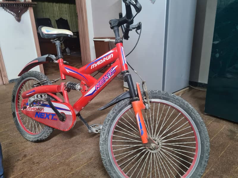 2 kids cycle for sale in excellent condition 4