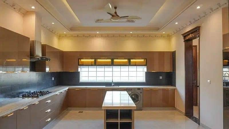 02 Kanal Ulta Modern Luxury Bungalow For Sale In Valencia Housing Society Lahore 10