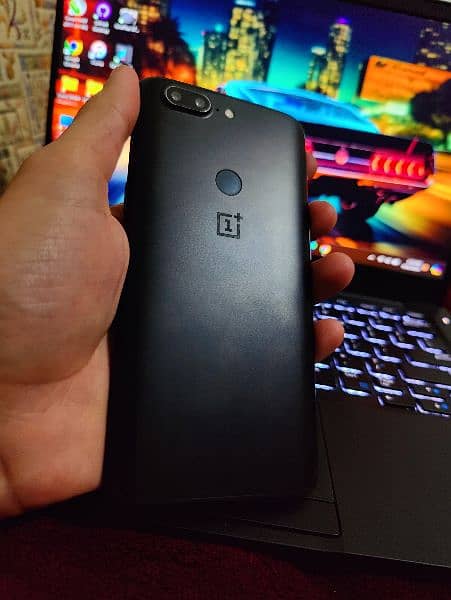 Oneplus 5t excellent condition 1