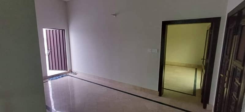 12 Marla Owner Build House For Sale In Johar Town 6