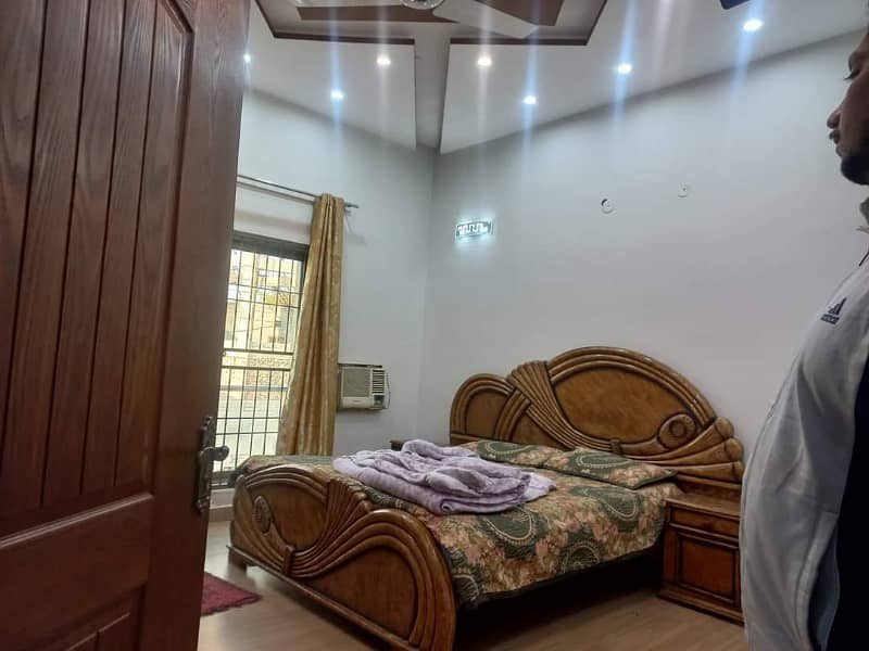 12 Marla Owner Build House For Sale In Johar Town 7
