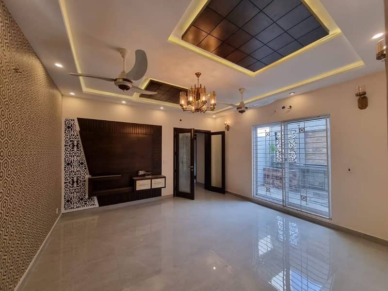 12 Marla 65 Feet Road Ultra Modern Luxury Bungalow For Sale In Johar Town Phase 2 9