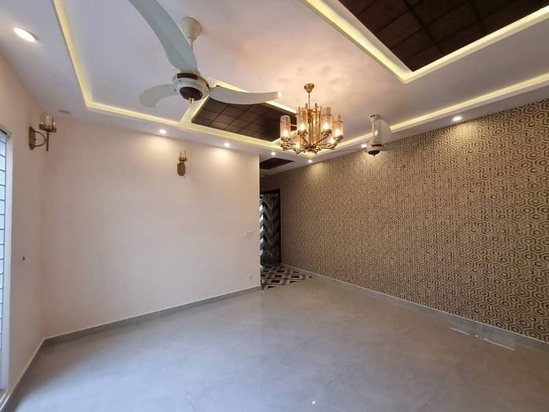 12 Marla 65 Feet Road Ultra Modern Luxury Bungalow For Sale In Johar Town Phase 2 14