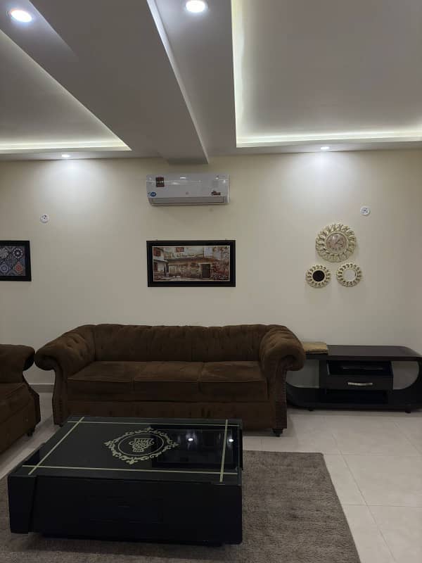 Tow badroom apartment available for rent daily basis in Bahria town 10