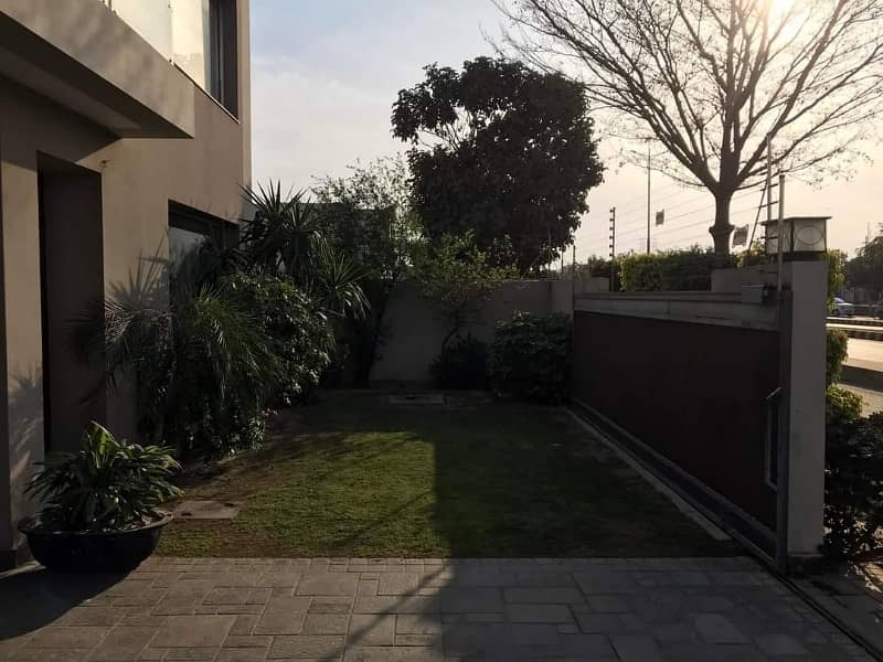1 Kanal Modern Bungalow Owner Build Available For Sale In Abdalian Cooperative Society Johar Town 1