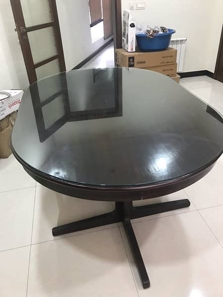 Wooden dining table top 8mm glass 1