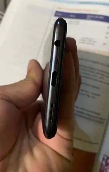 OPPO F17 pro. 8/128. PTA approved. . Best batry bakup. 10/10 conditon 10