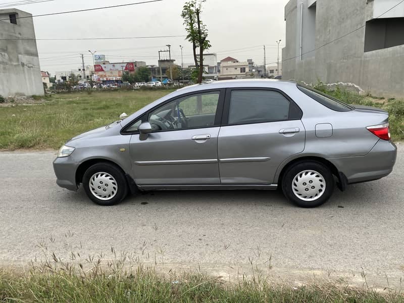 Honda city 2006 for sale in lahore 6