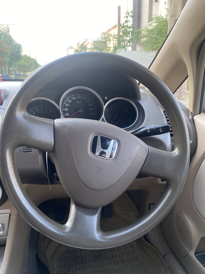 Honda city 2006 for sale in lahore 11