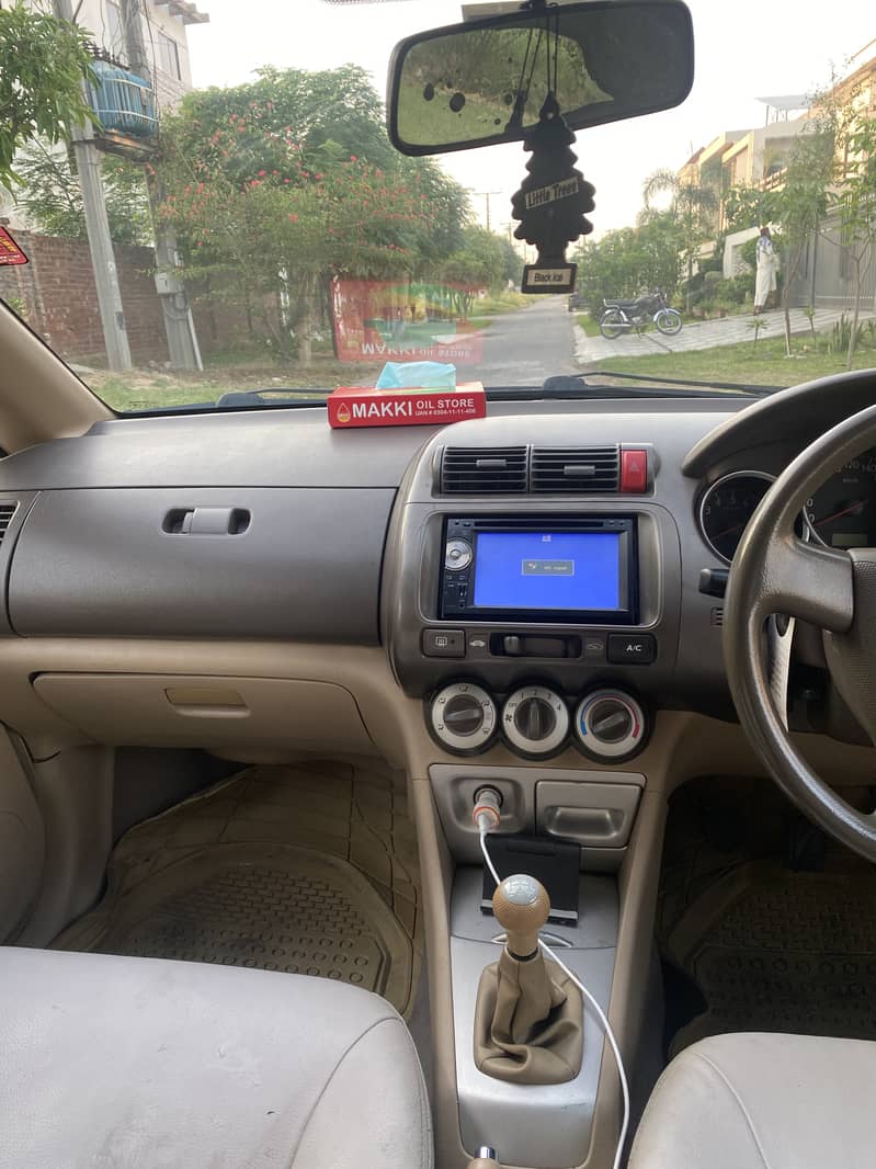 Honda city 2006 for sale in lahore 14