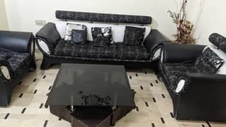 Five Seater Sofa Set Available
