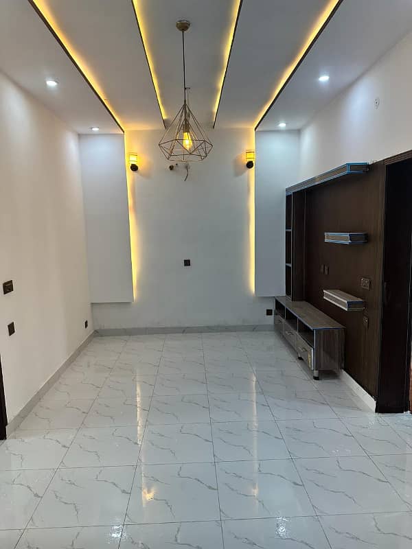 5 Marla Modern Design House For Sale In 
Dream Gardens
 Lahore Very Prime Location 14