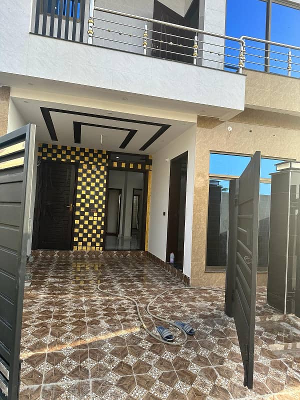 5 Marla Modern Design House For Sale In 
Dream Gardens
 Lahore Very Prime Location 27