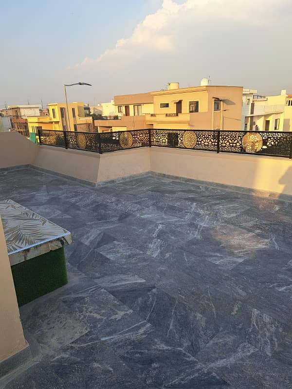 5 Marla Spanish House For Sale In 
Dream Gardens
 Lahore 40