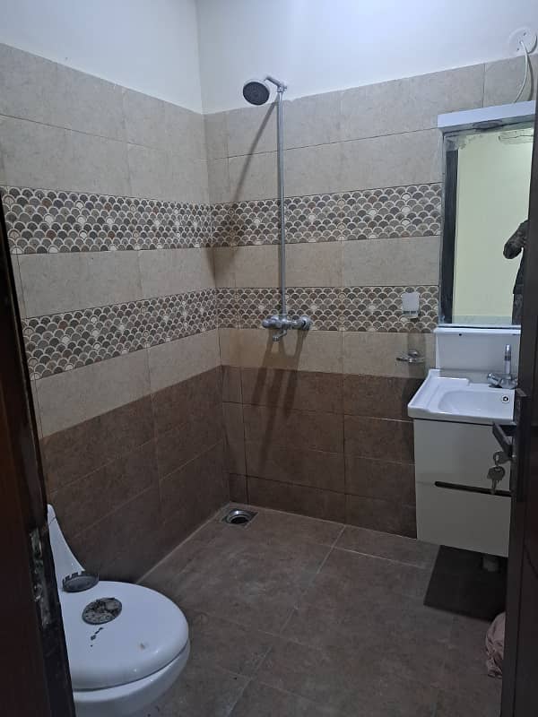 10 Marla Slightly Used House For Sale In 
Dream Gardens
 Lahore 12