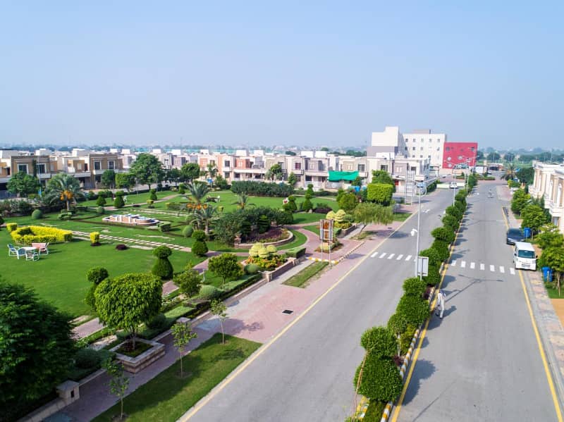 7 Marla Residential Plot For Sale In E Block Phase 2 
Dream Gardens
 Lahore 2