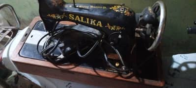 i am selling my original salika sewing machine 0