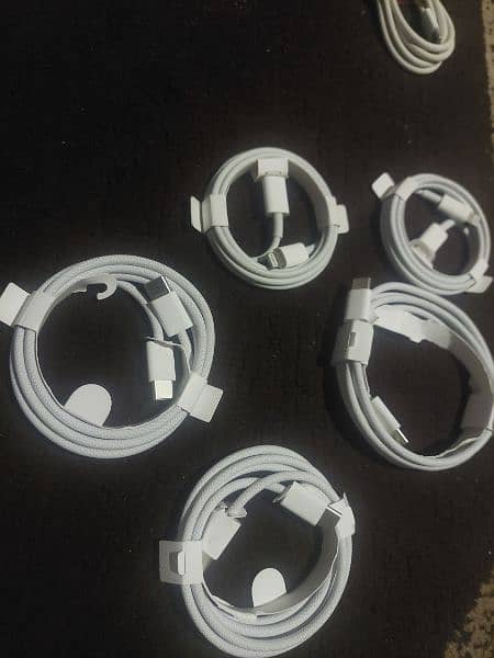 iphone genuinine cable 1