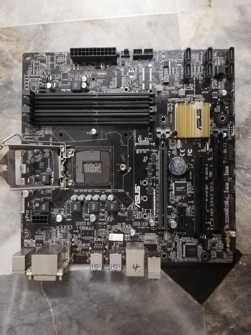 i7 6700 with q170m motherboard 1