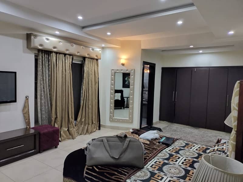 2 Bed Full Furnished Luxury apartment For Rent 16