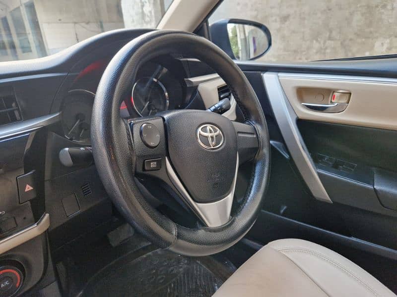 Toyota Corolla Altis Grande 2015 7
