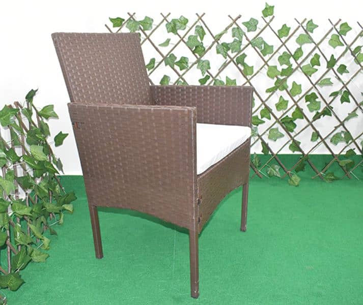 Rattan Outdoor Chairs Set 4 Chairs+Table 2