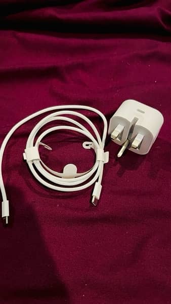 iPhone 15 Pro Max original cable and adapter 2