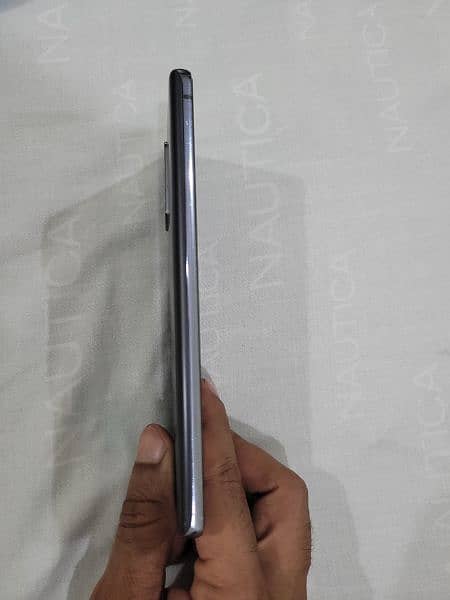 Samsung Galaxy Note 20 (5G) 3