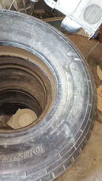 9 00 17 tyre good condition for jeep & 4x4 vehicle 5