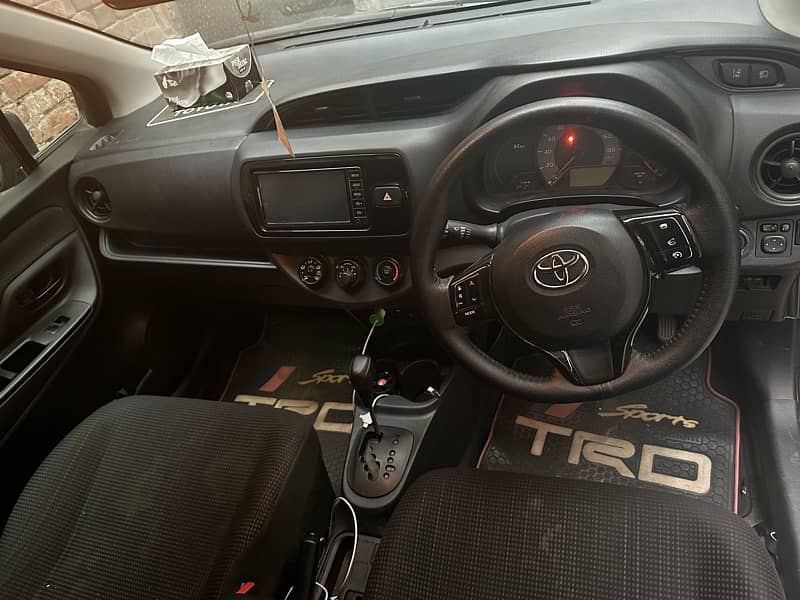 Toyota Vitz 2018/2021 4