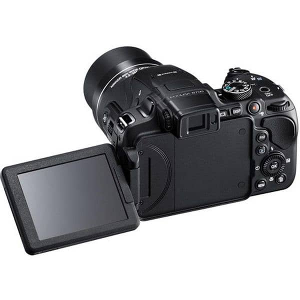 Nikon coolpix b700 dslr camera like new 3