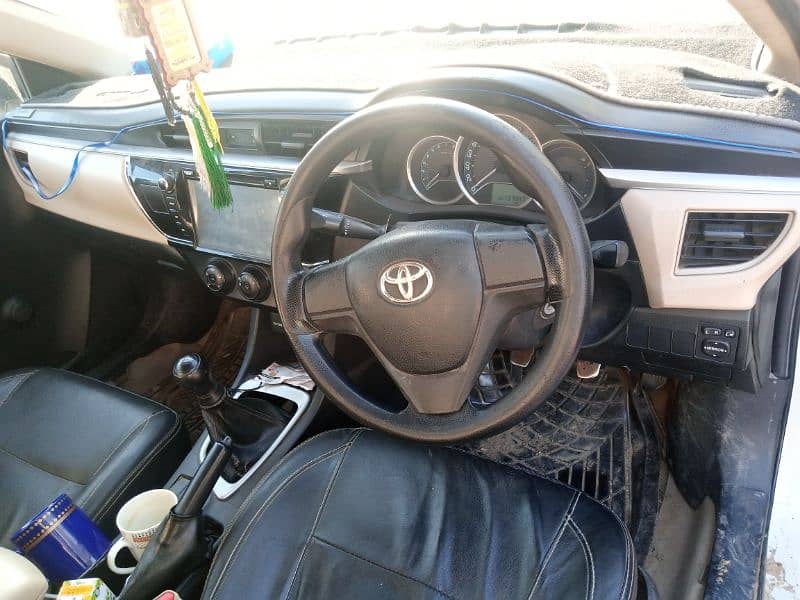 Toyota Corolla XLI 2015 6
