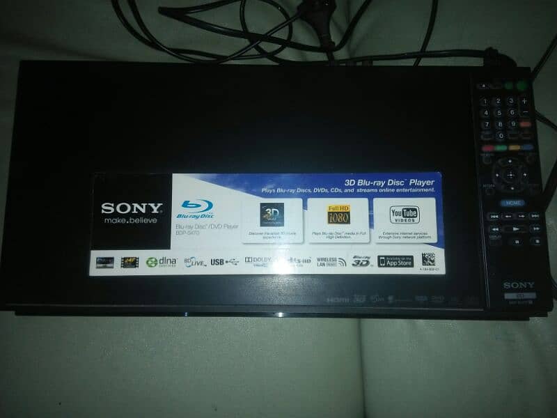SONY play Blu Ray Discs  DVDs CDs and Streams Online entertainment 4