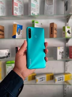 Realme 5i lush condition with box charger