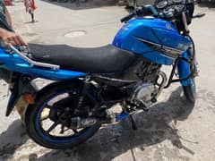 yamaha YBR 125cc 2017 Blue colour
