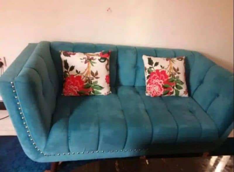 sofa set / 6 seater sofa / velvet sofa / rug / center table 3