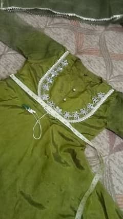 dress in very reasonable price . just like new 0