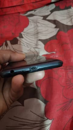 oppo a3s deul sim 2/16 ok condition ladies hand use