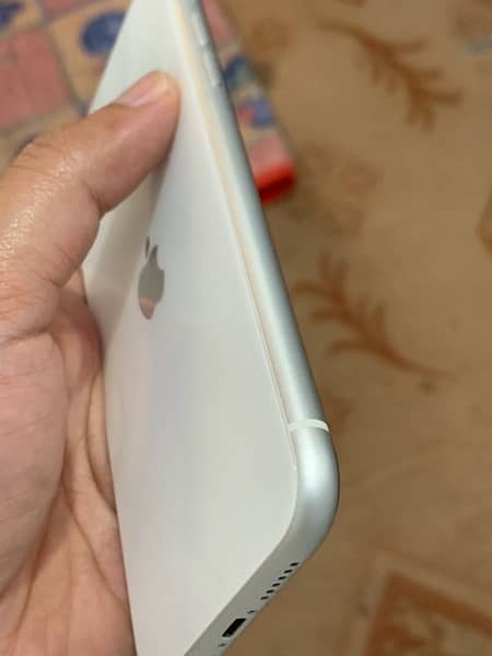 iphone 11 128 gb, Officially PTA approved 3