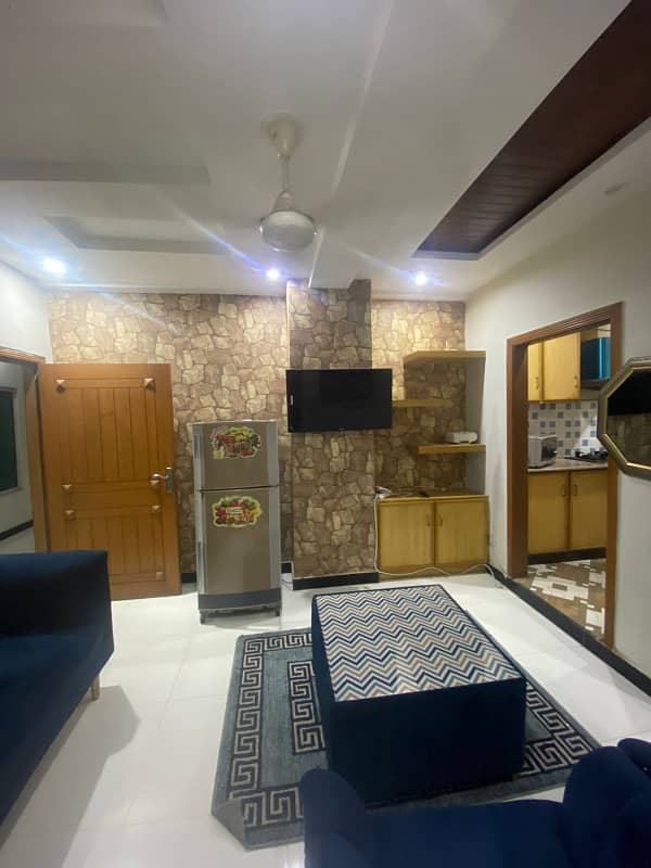 Fully Furnished flat for rent 3