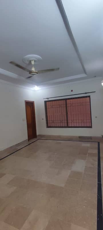 Ground And Basement For Rent 4