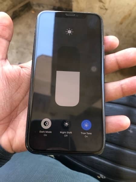 Iphone 11 pro 256gb PTA Approved 8