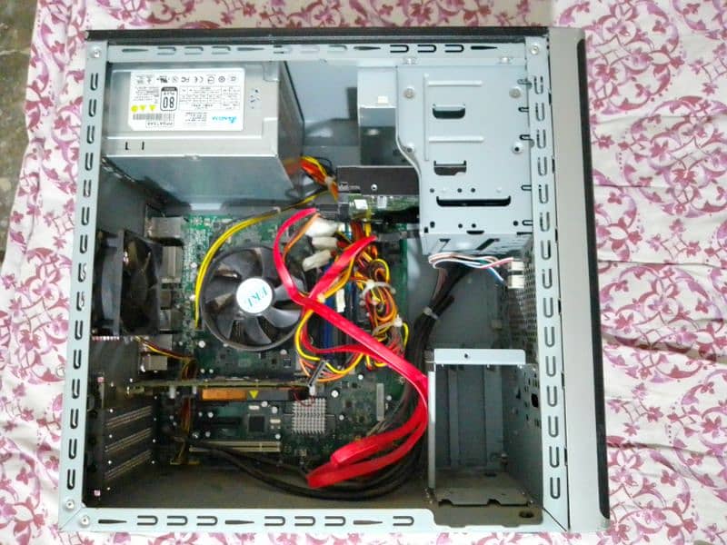 COMPUTER SET ---->i5 2nd gen pc in best condition without any harm 3